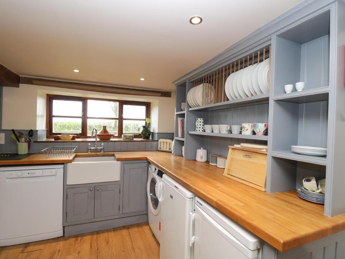 The Granary Villa Hereford Exterior photo